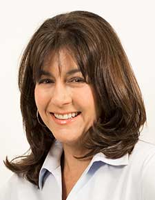 photo of Heidi Skolnik, MS, CDN, FACSM